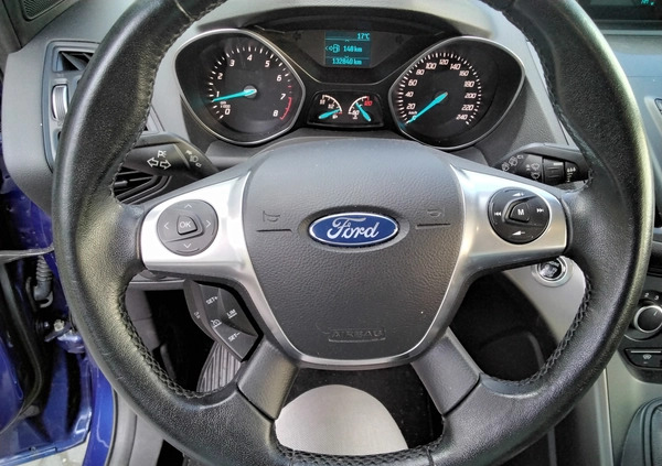 Ford Kuga cena 49700 przebieg: 133320, rok produkcji 2016 z Ustroń małe 137
